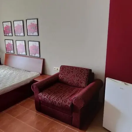 Green Life Beach Private Studio Beach Front Flat First Line Kavatsi Smokinya Apartman